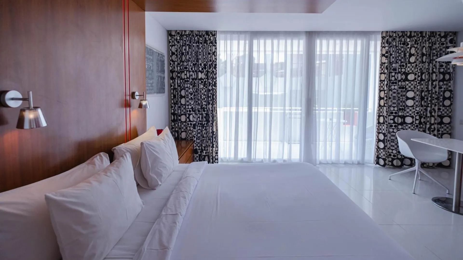 Chill Hotel Seminyak 5*,  Indonesien